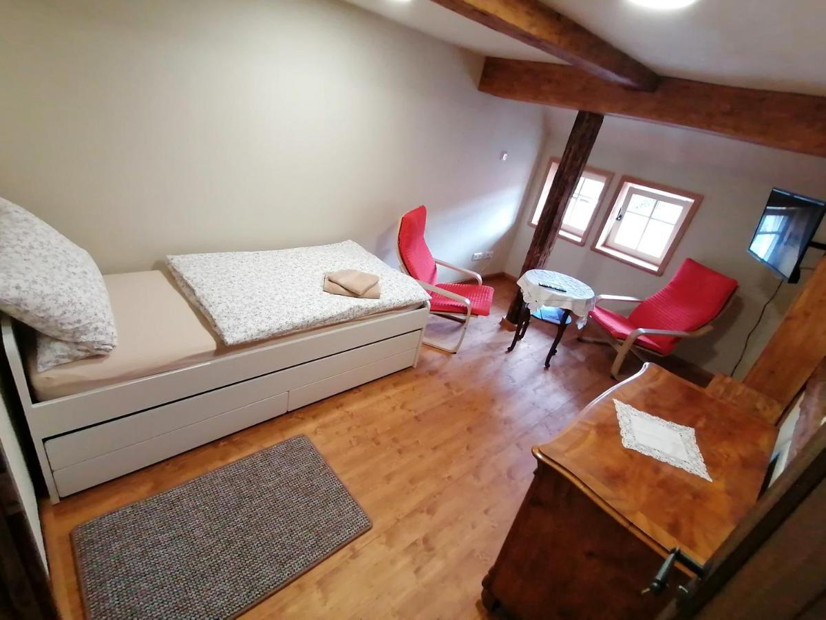 Pferdehof Am Burgsberg, Ferienzimmer, Monteurzimmer Seifhennersdorf 外观 照片